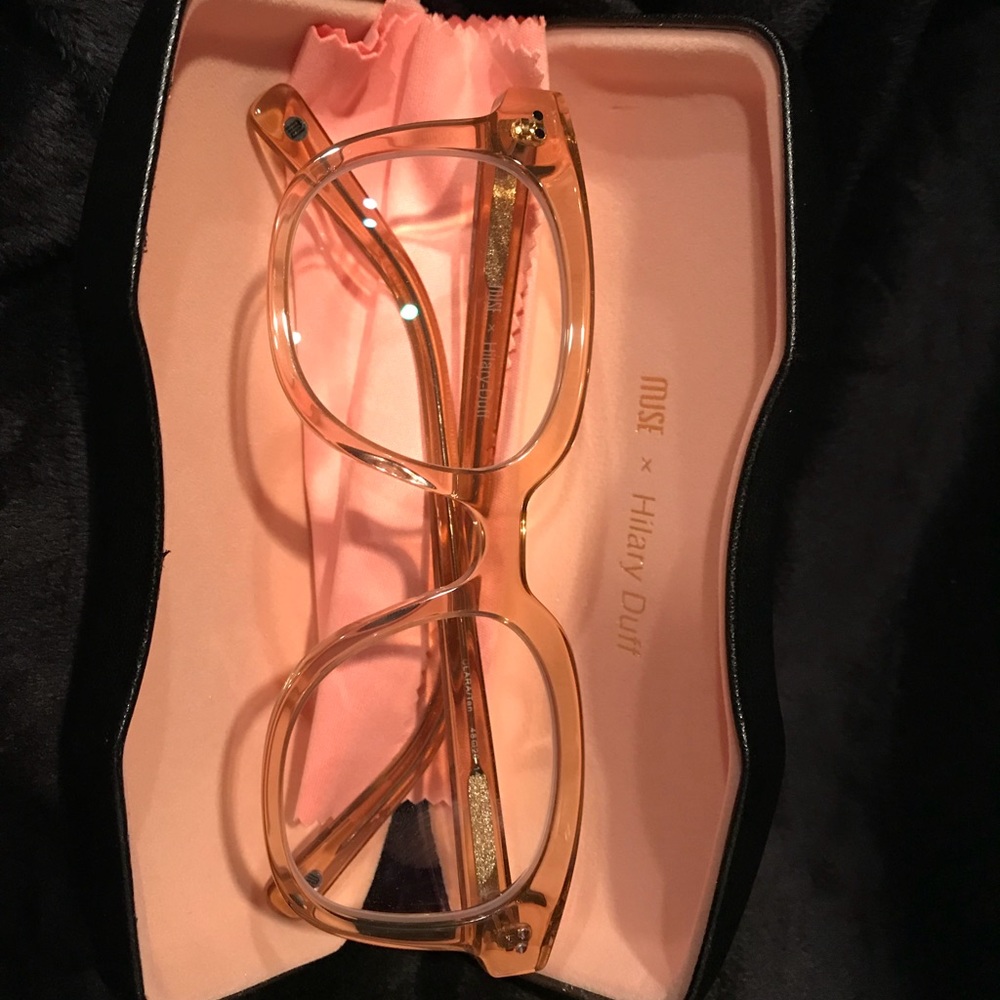 Hilary Duff Glasses